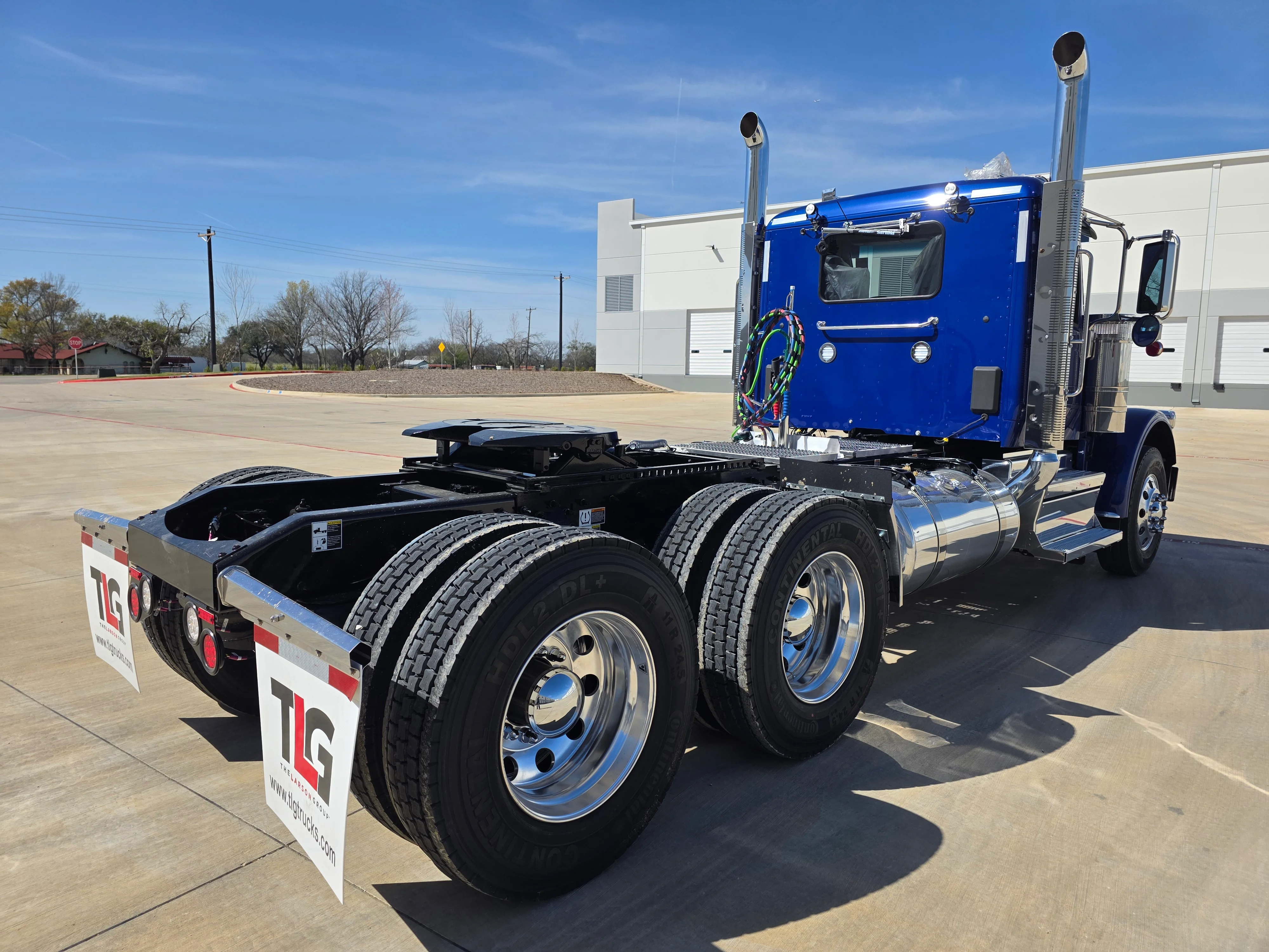 2027 Peterbilt 589 in Dunn, NC — photo 5