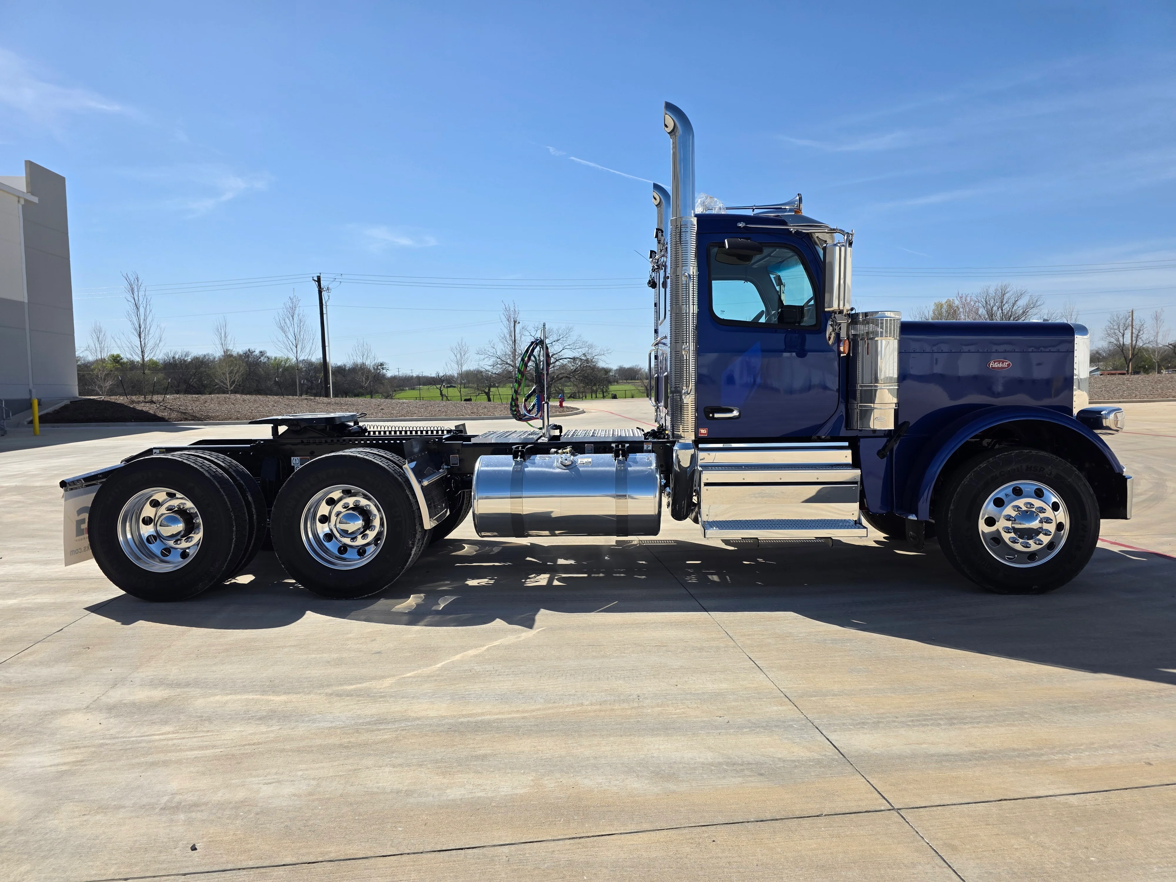 2027 Peterbilt 589 in Dunn, NC — photo 6