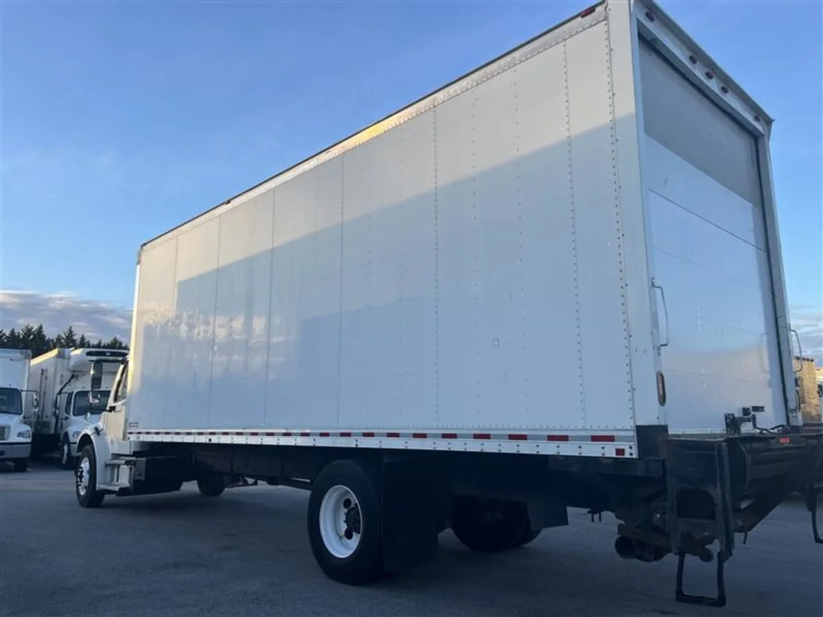 2020 Freightliner M2 106 - image 6