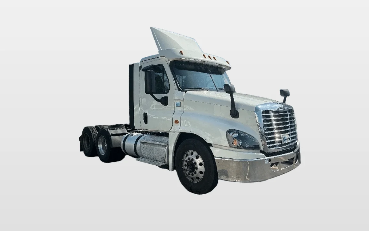 2019 Freightliner - image 1