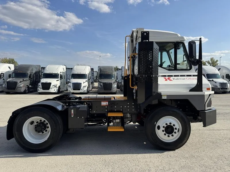 2025 Ottawa T2 in Columbus, OH — photo 4