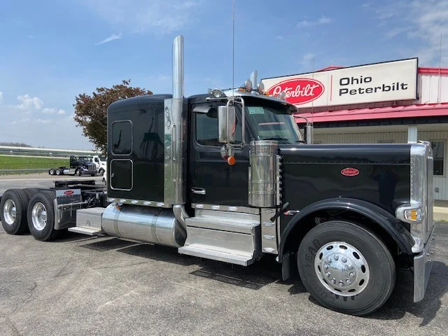 2027 Peterbilt 589 in Lima, OH — photo 2