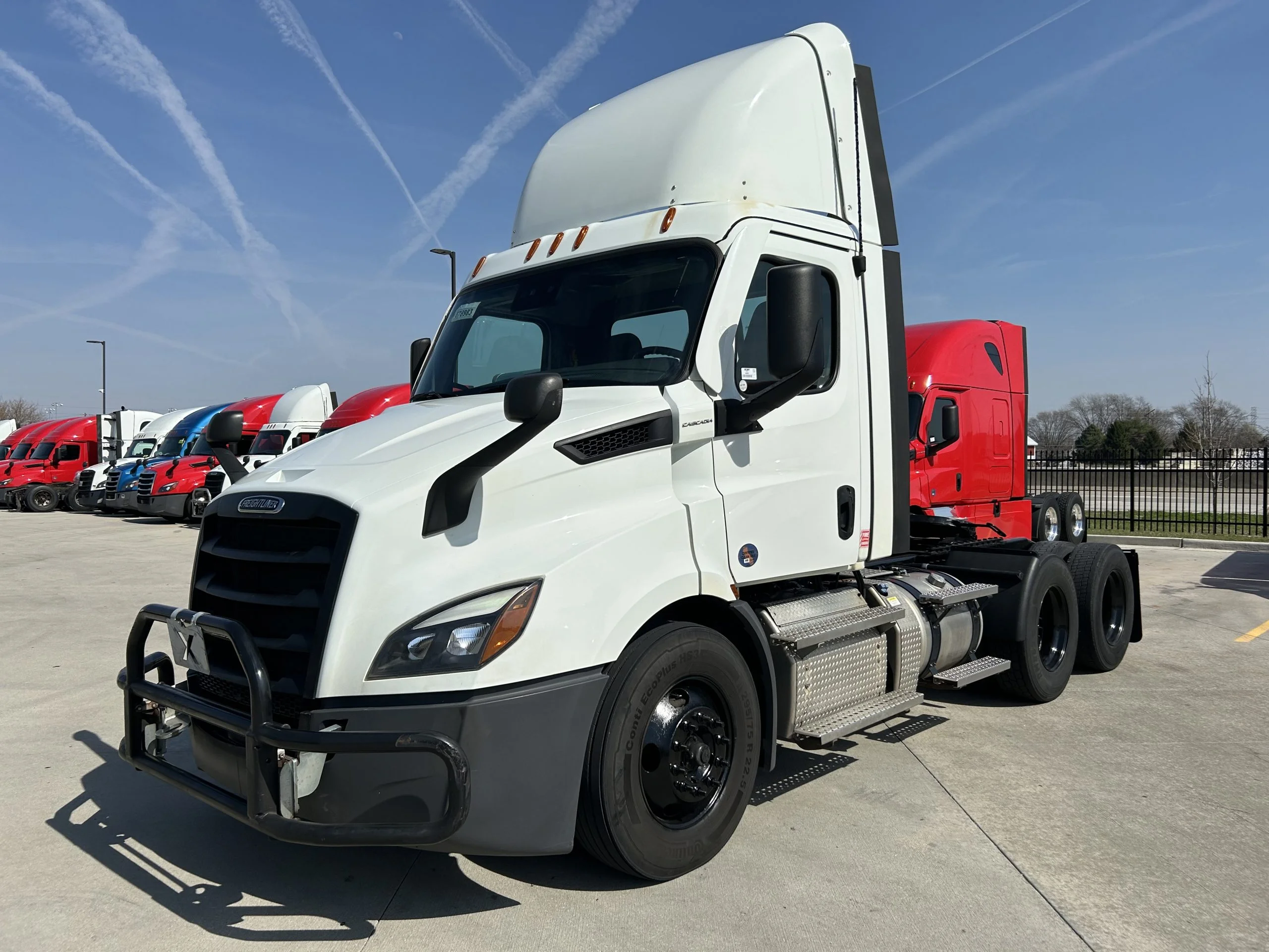 2021 Freightliner Cascadia in Milwaukee, WI