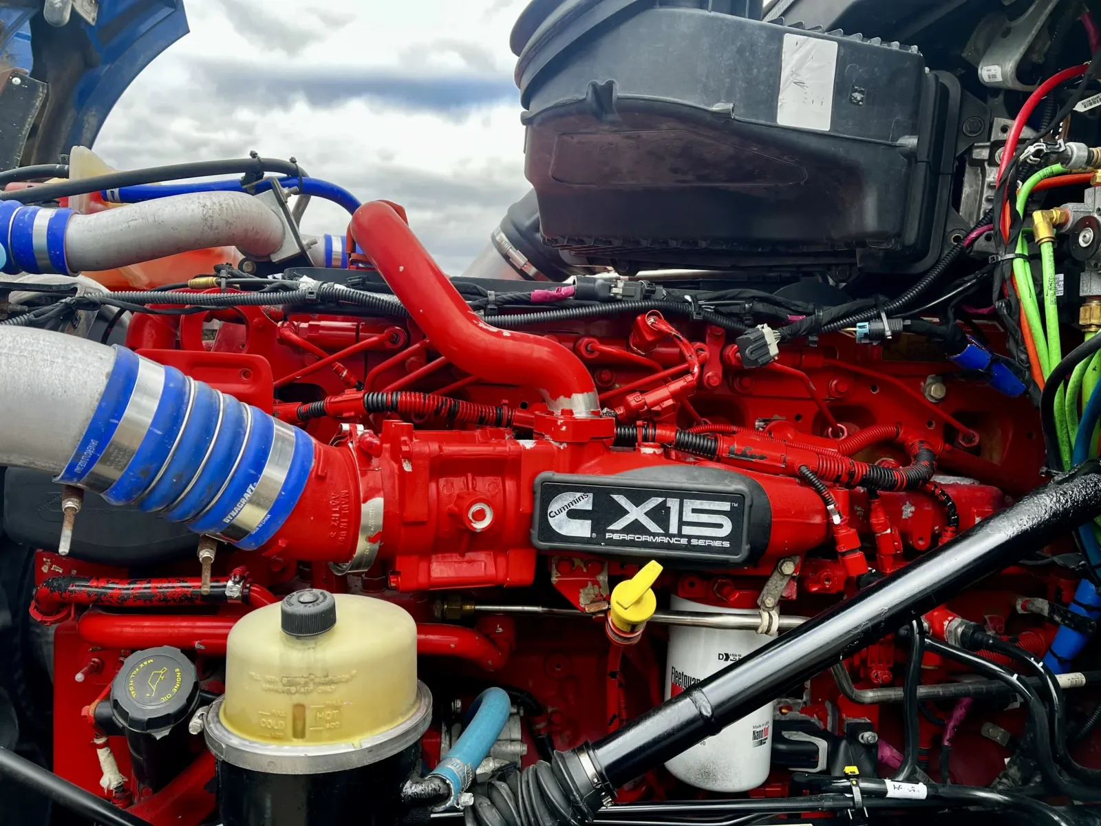 2019 Kenworth T880 - image 13