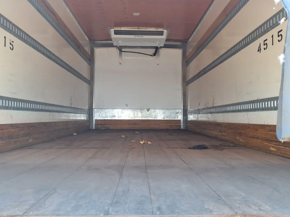 2020 International MV in Cleveland, OH — photo 9