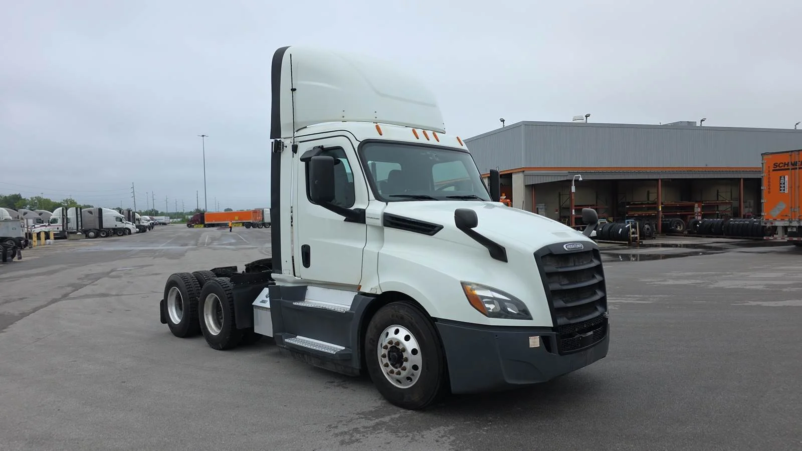 2020 Freightliner Cascadia