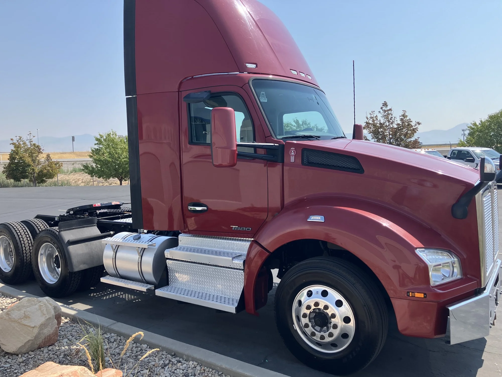 2022 Kenworth T880 in Salt Lake, UT — photo 4