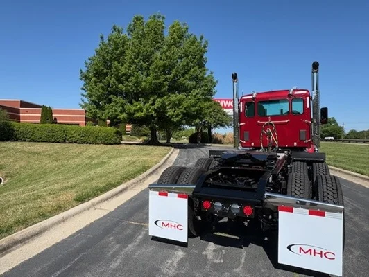 2027 Kenworth T880 in Greensboro, NC — photo 5