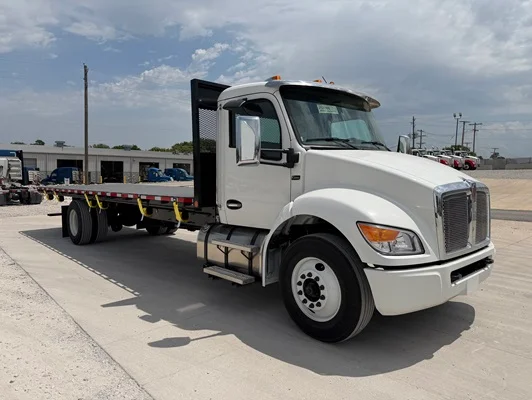 2027 Kenworth T280