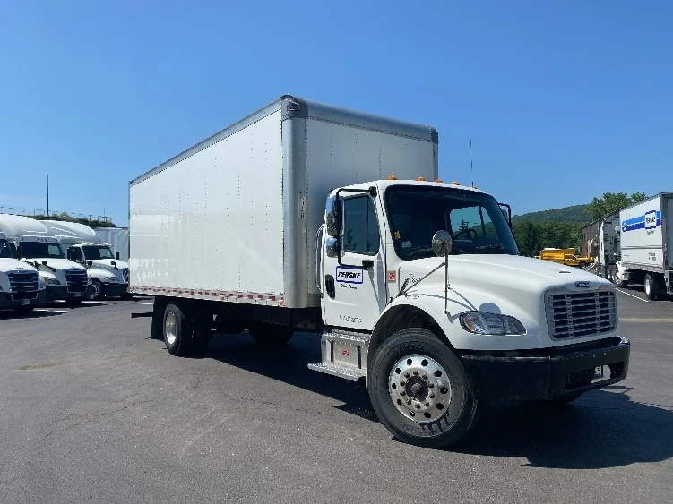 2021 Freightliner M2 106 in Brooklyn Park, MN