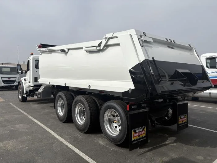 2026 Peterbilt 548 — photo 8
