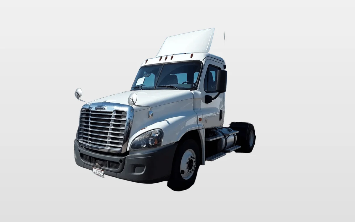 2019 Freightliner - image 1