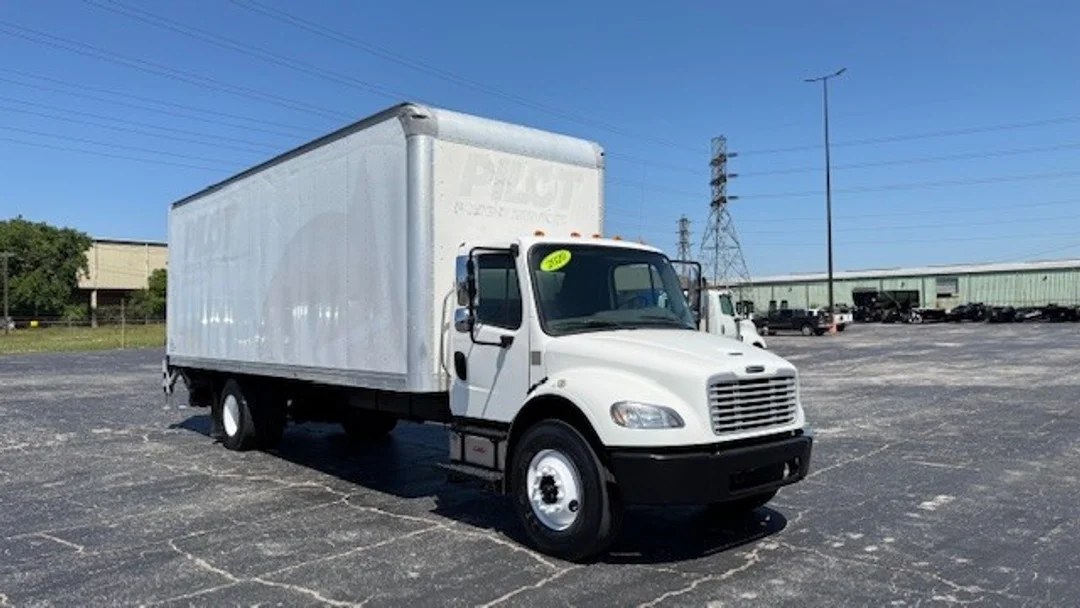 2020 Freightliner M2 106 in Houston, TX