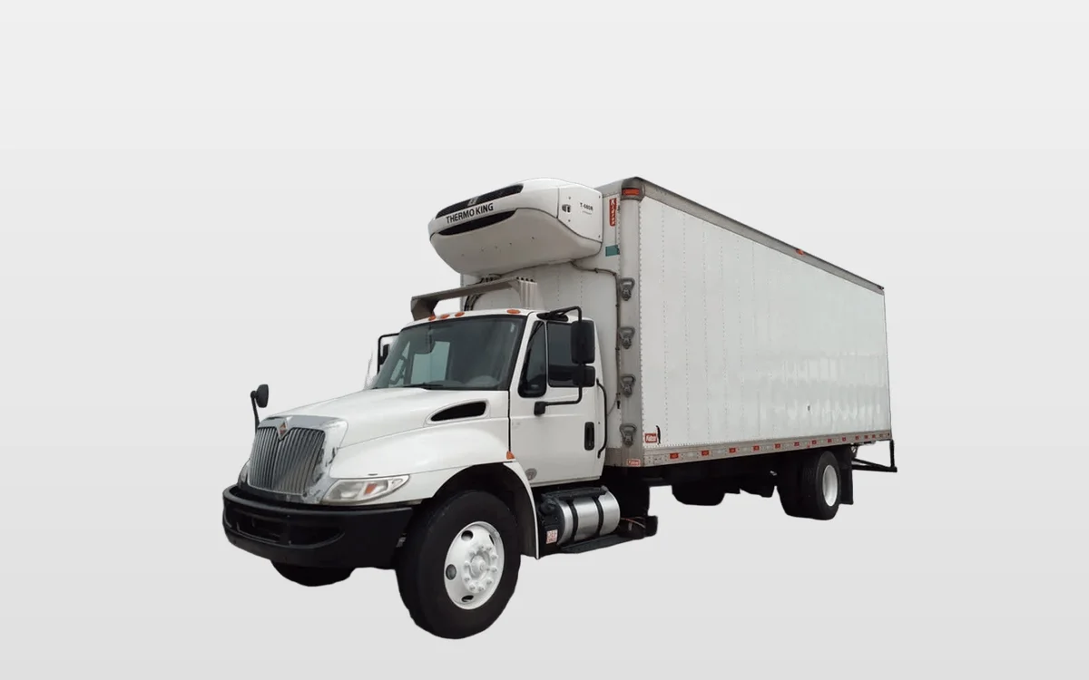 2018 International 4300 - image 1