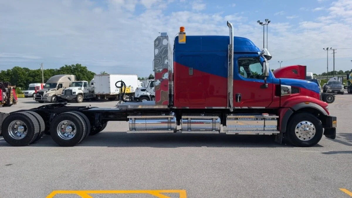2025 Western Star 49X — photo 5