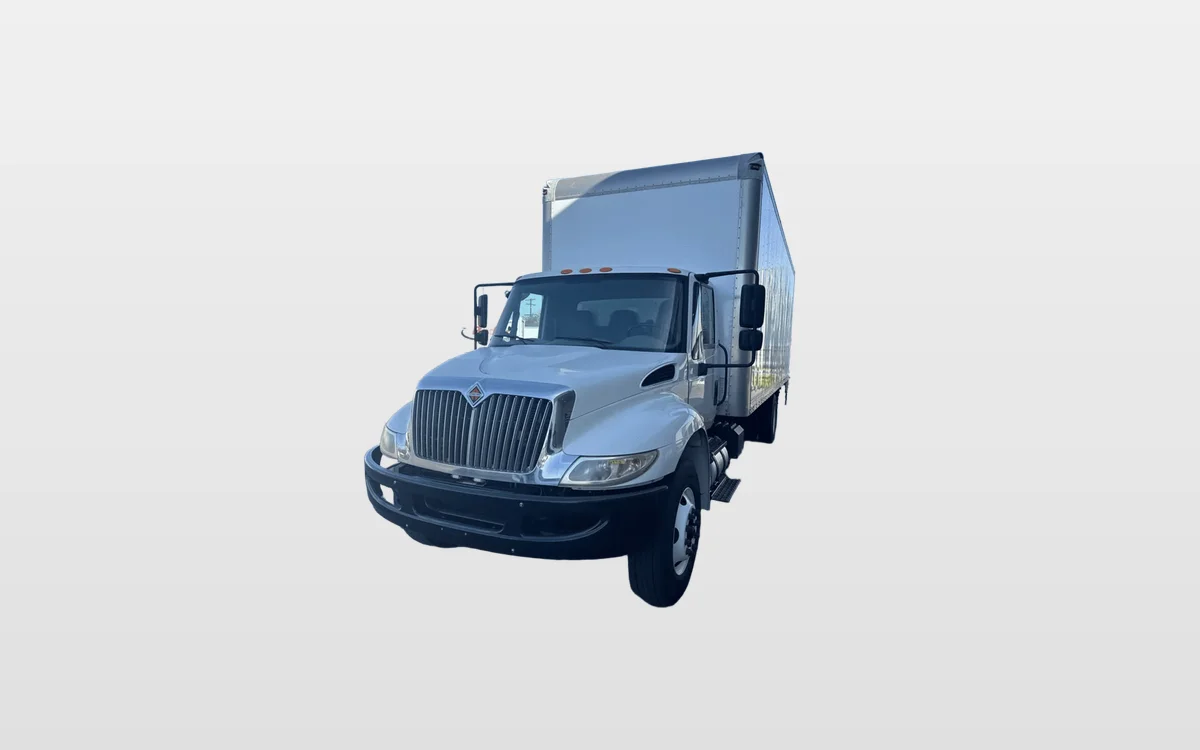 2017 International 4300 - image 1