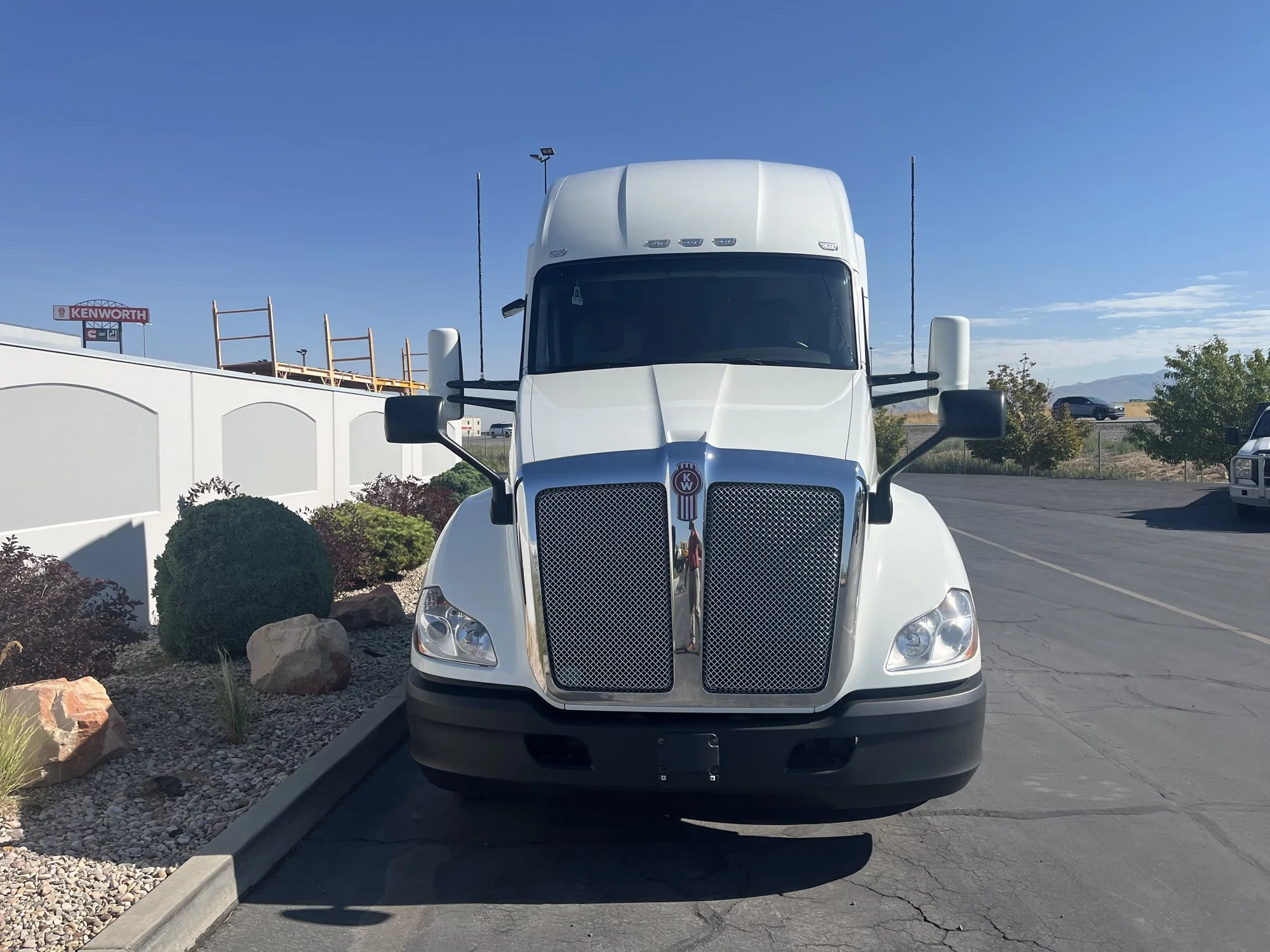 2021 Kenworth T680 in Salt Lake, UT — photo 3