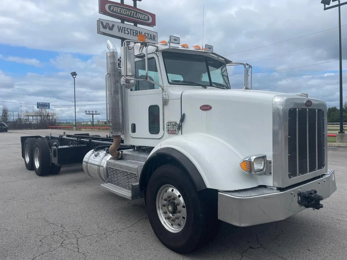 2014 Peterbilt 365
