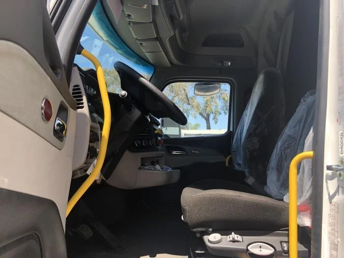 2024 Peterbilt 579 - image 8