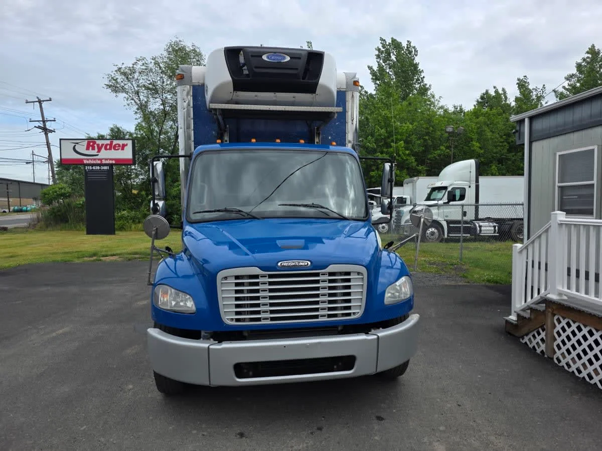 2019 Freightliner M2 106 in Bensalem, PA — photo 2
