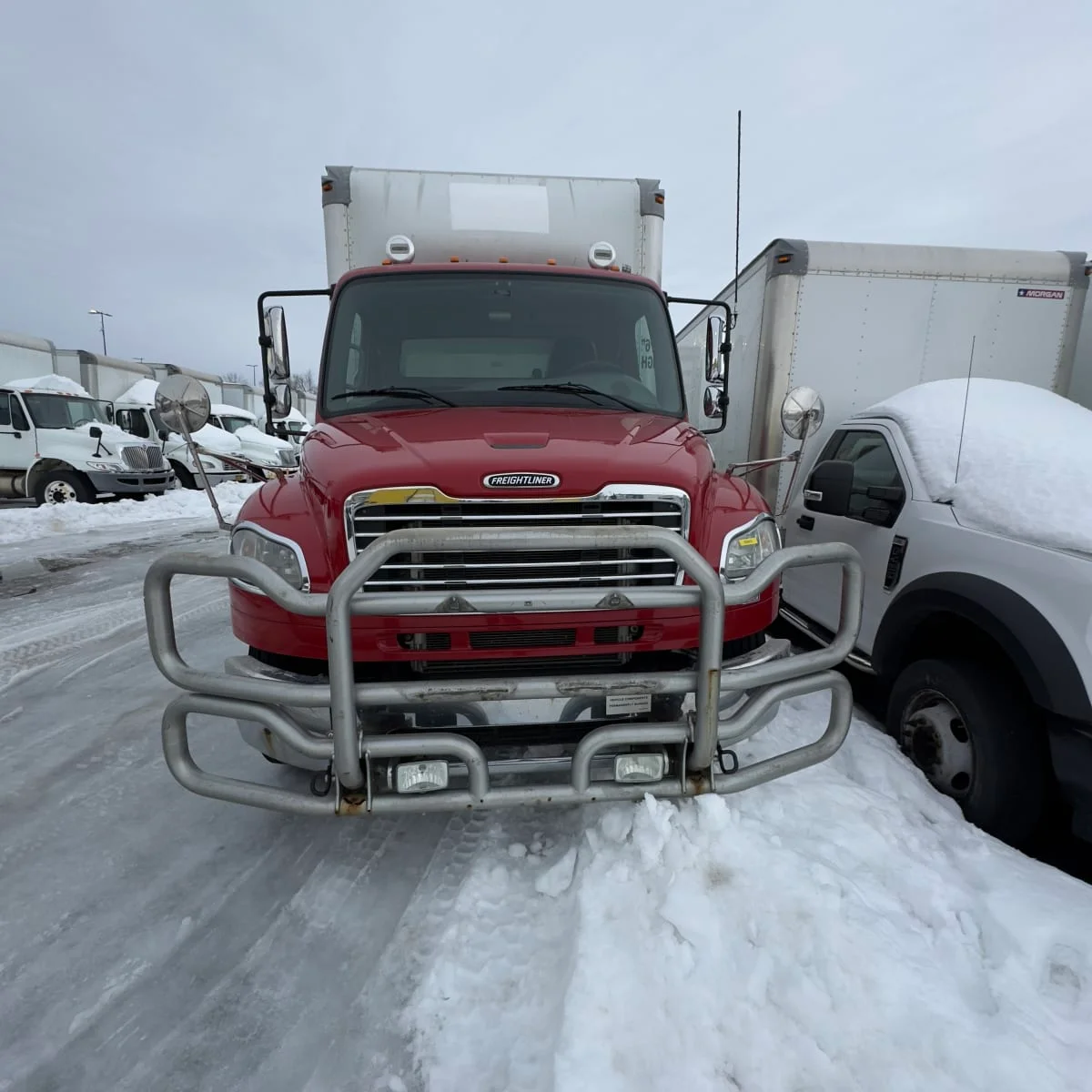 2016 Freightliner M2 106 - image 2