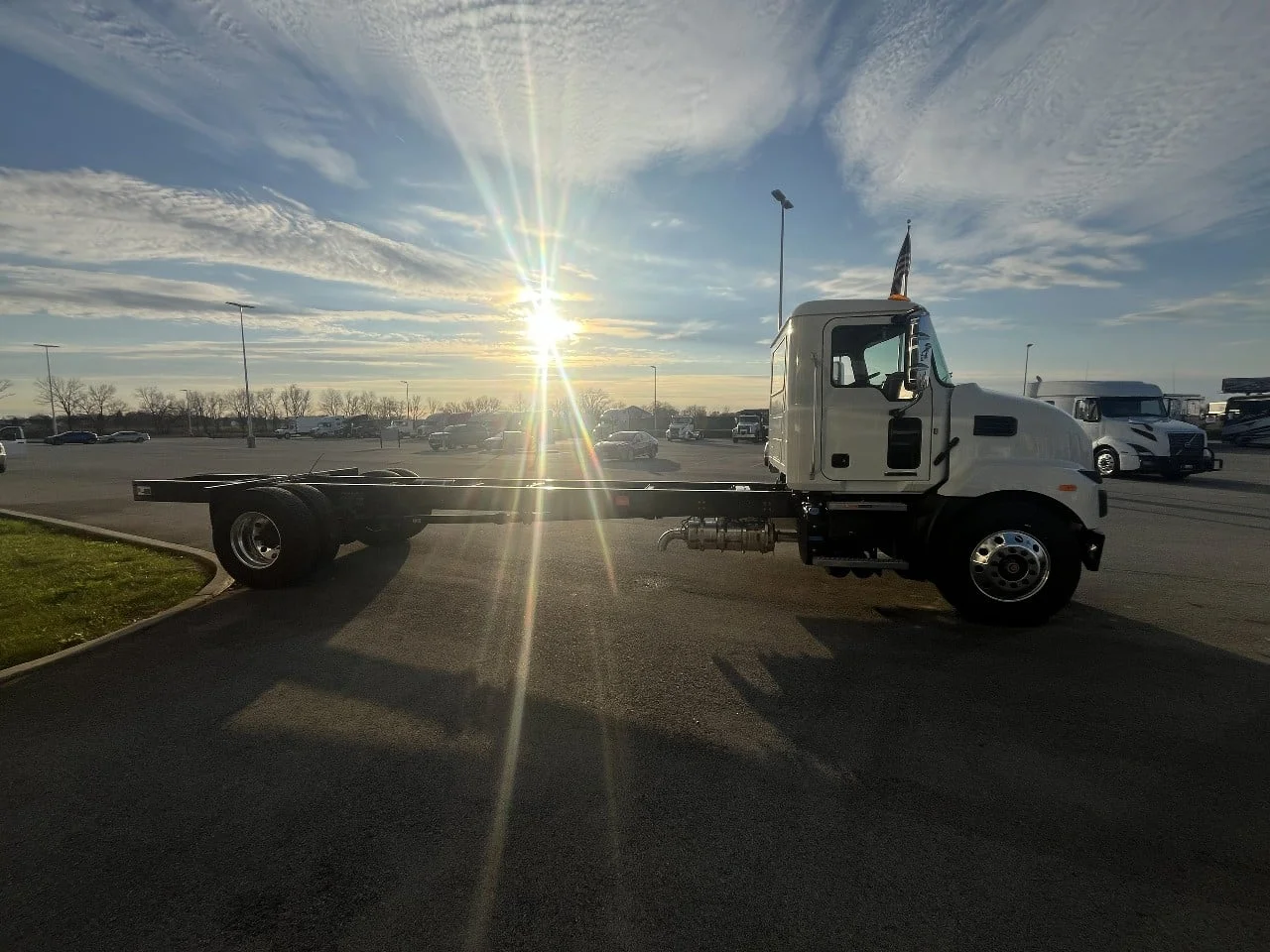 2026 Mack MD in Pendleton, IN — photo 4