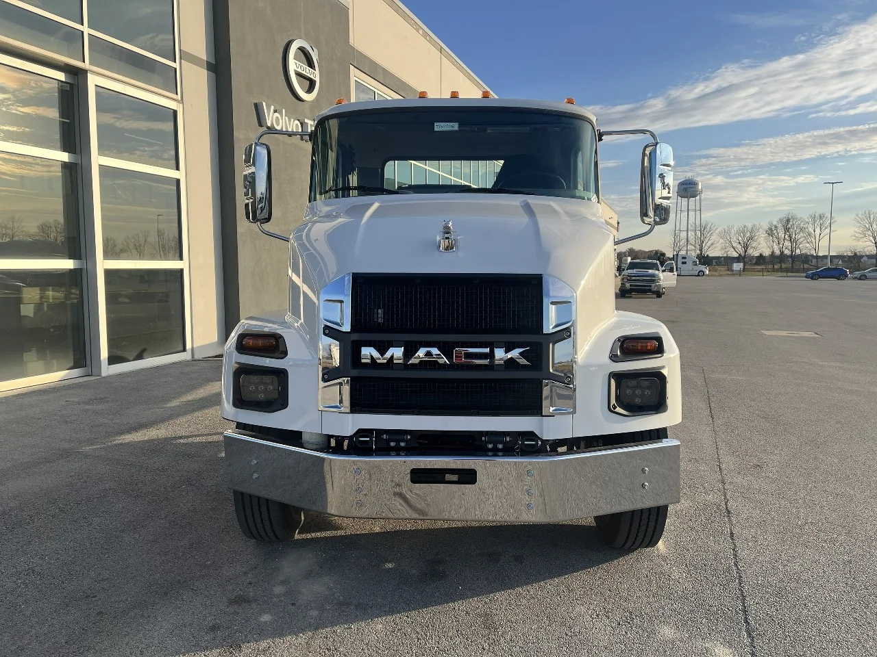 2026 Mack MD in Pendleton, IN — photo 2