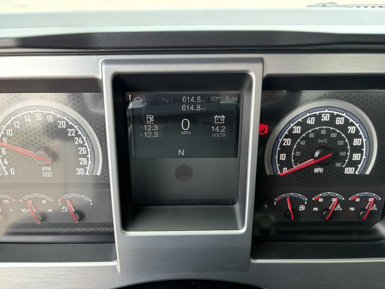 2026 Mack MD in Pendleton, IN — photo 12