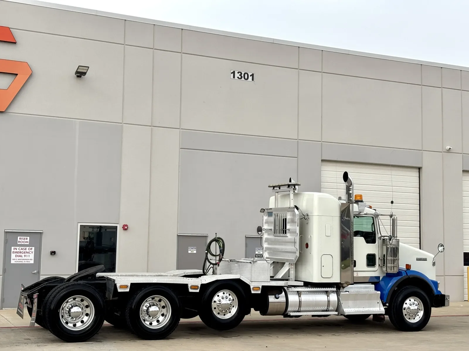 2016 Kenworth T800 in Hutchins, TX — photo 5