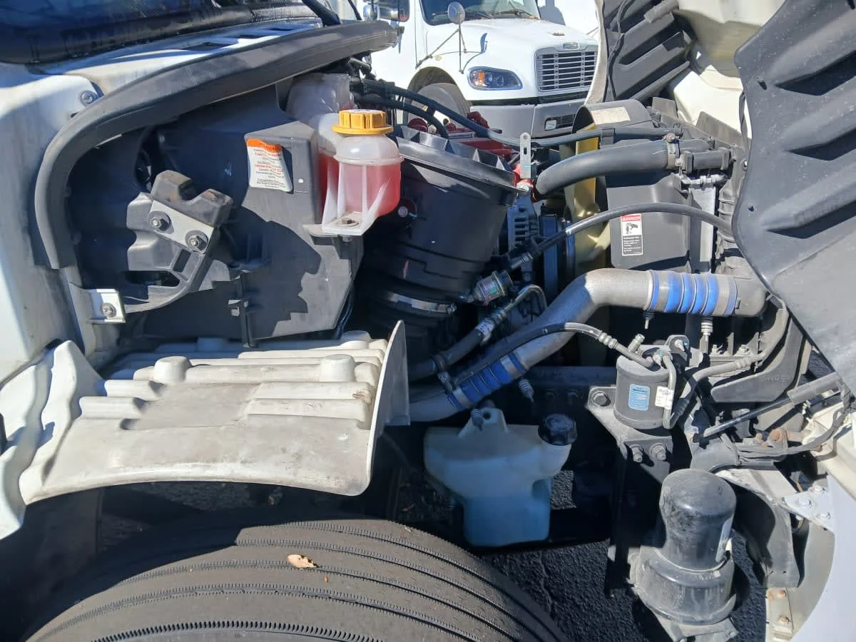 2020 Freightliner M2 106 in Atlanta, GA — photo 12