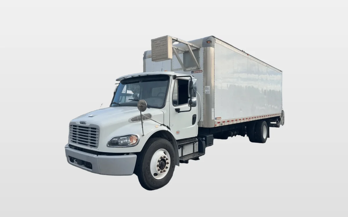 2020 Freightliner M2 106 - image 1