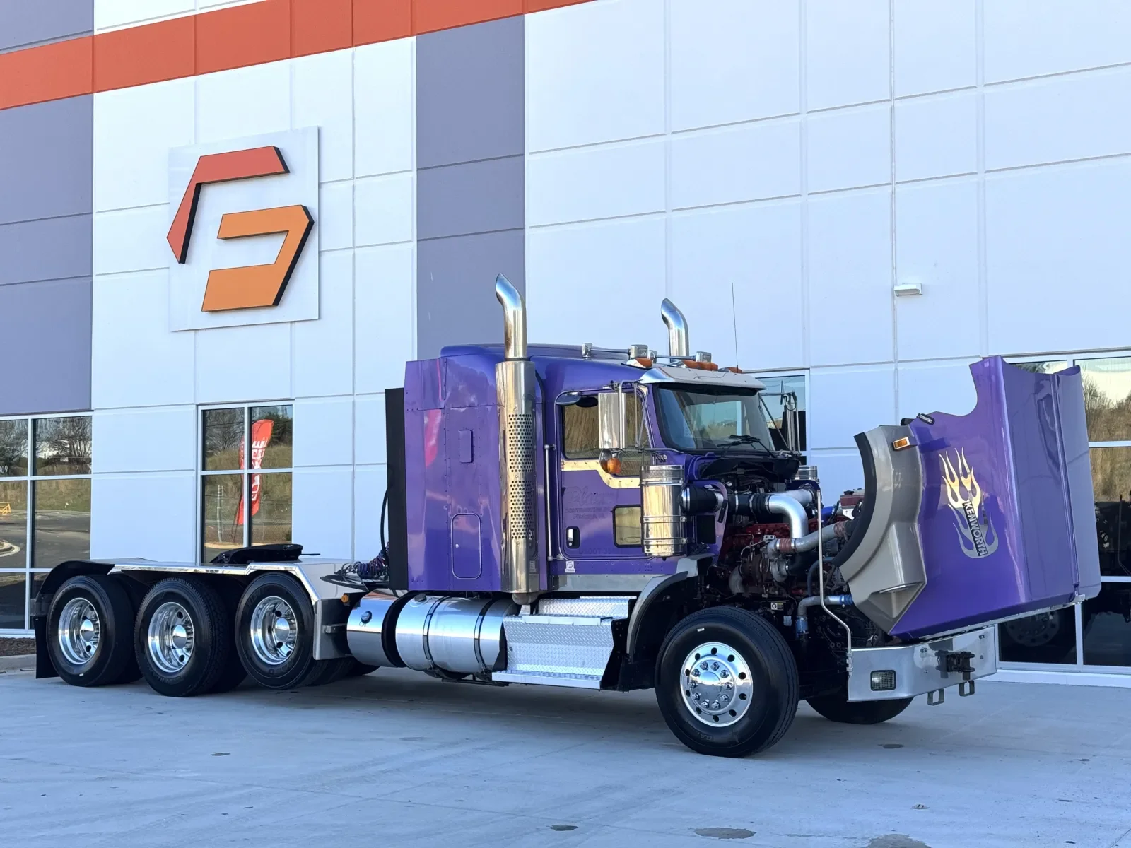 2014 Kenworth T800 - image 8