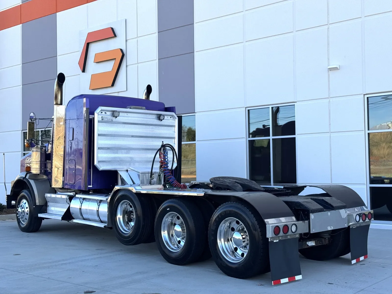 2014 Kenworth T800 - image 7