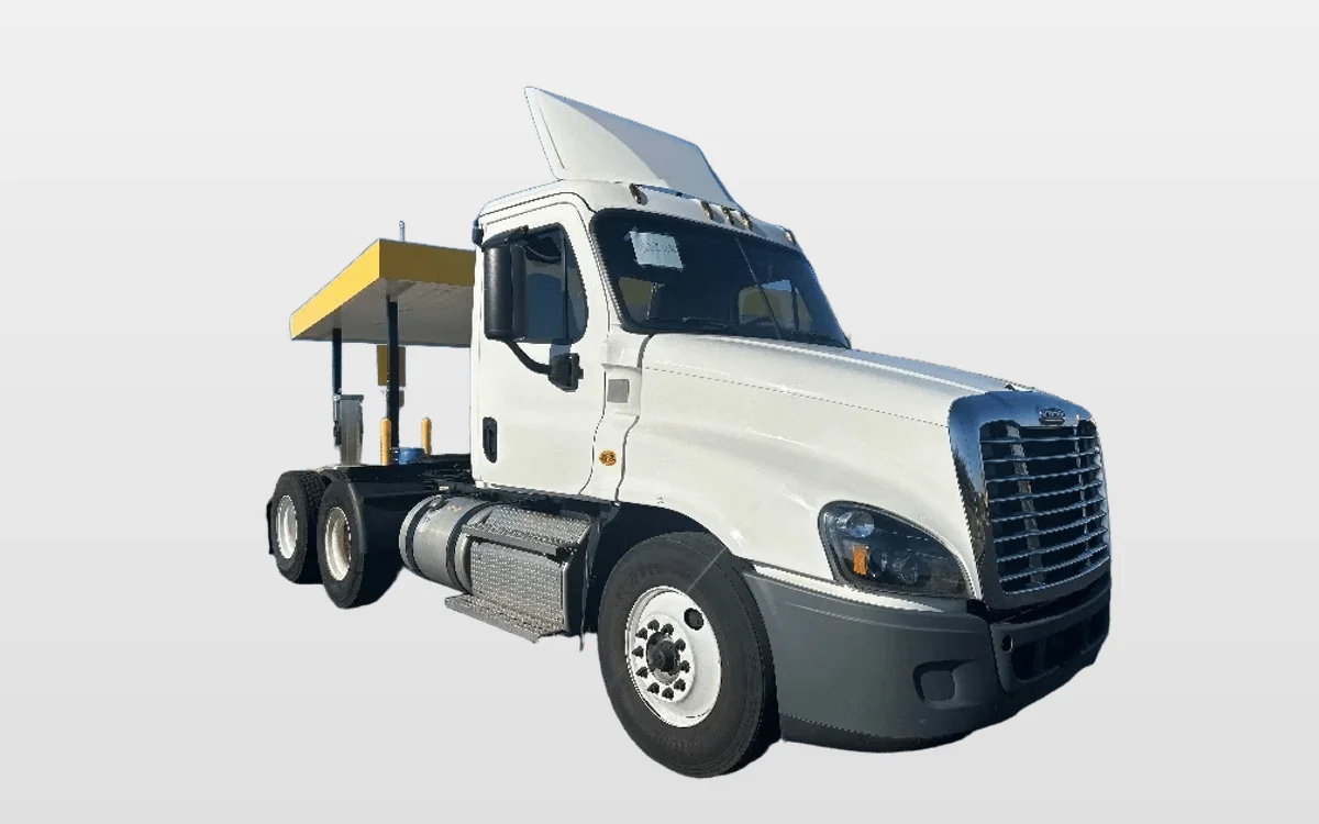 2020 Freightliner - image 1