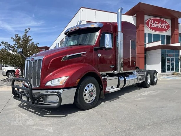 2024 Peterbilt 579