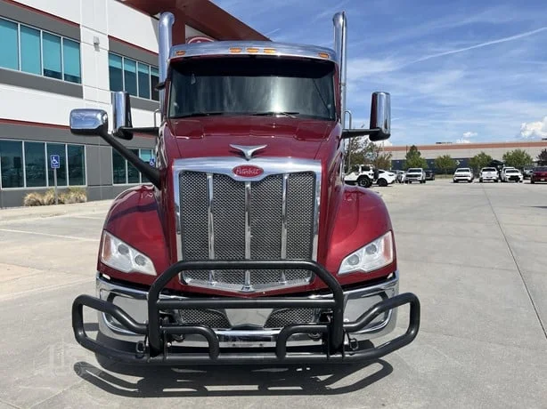 2024 Peterbilt 579 in Salt Lake City, UT — photo 8