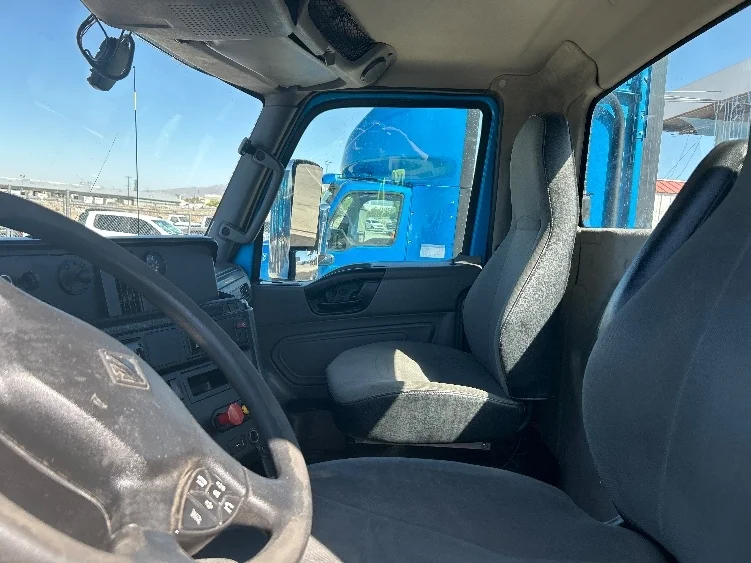 2019 International RH - image 10