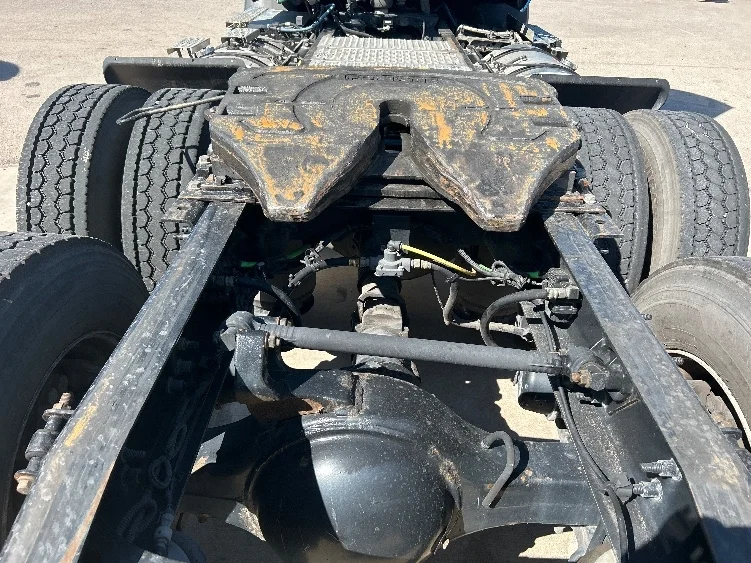 2019 International RH - image 6