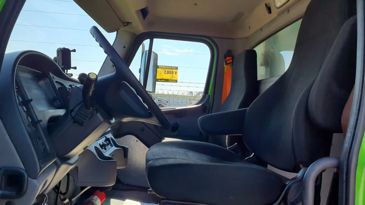 2020 Freightliner M2 106 in Birmingham, AL — photo 8