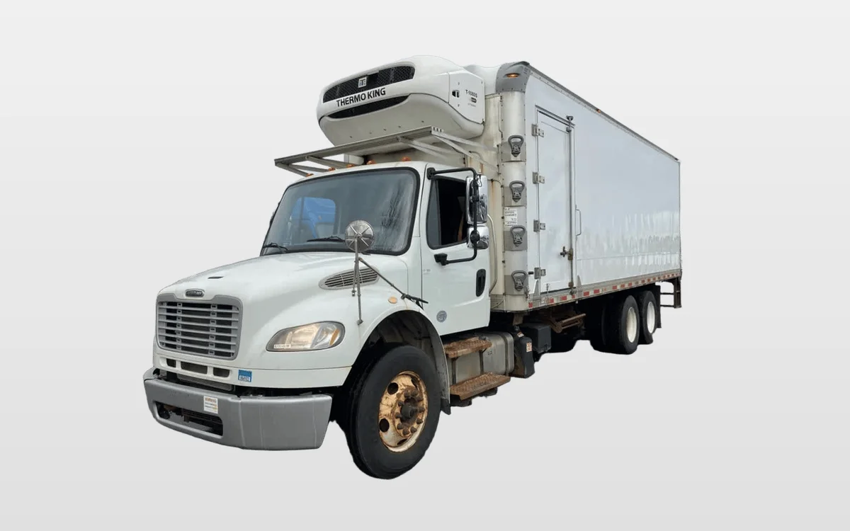 2019 Freightliner M2 106 - image 1