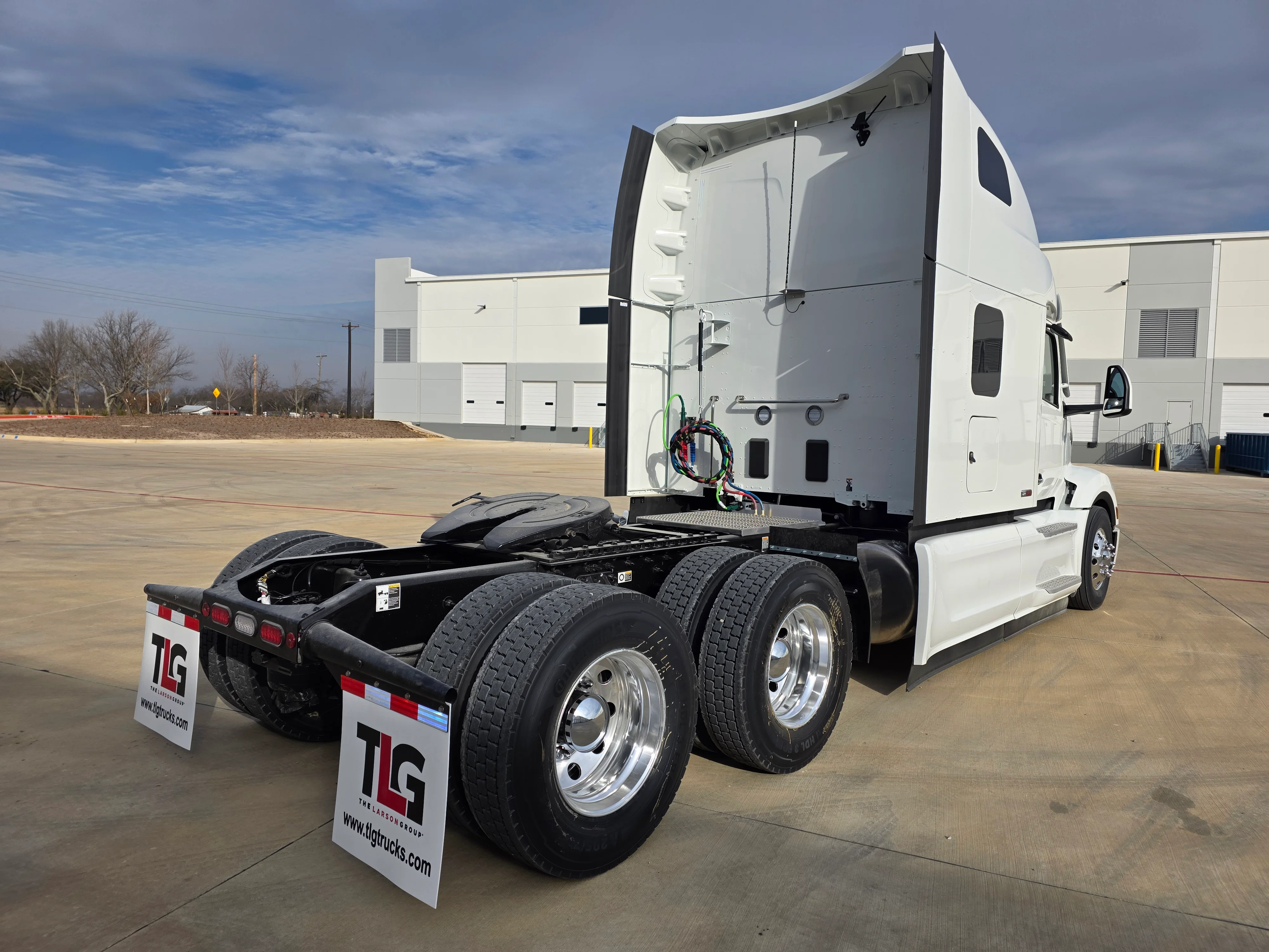 2027 Peterbilt 579 in Greensboro, NC — photo 5