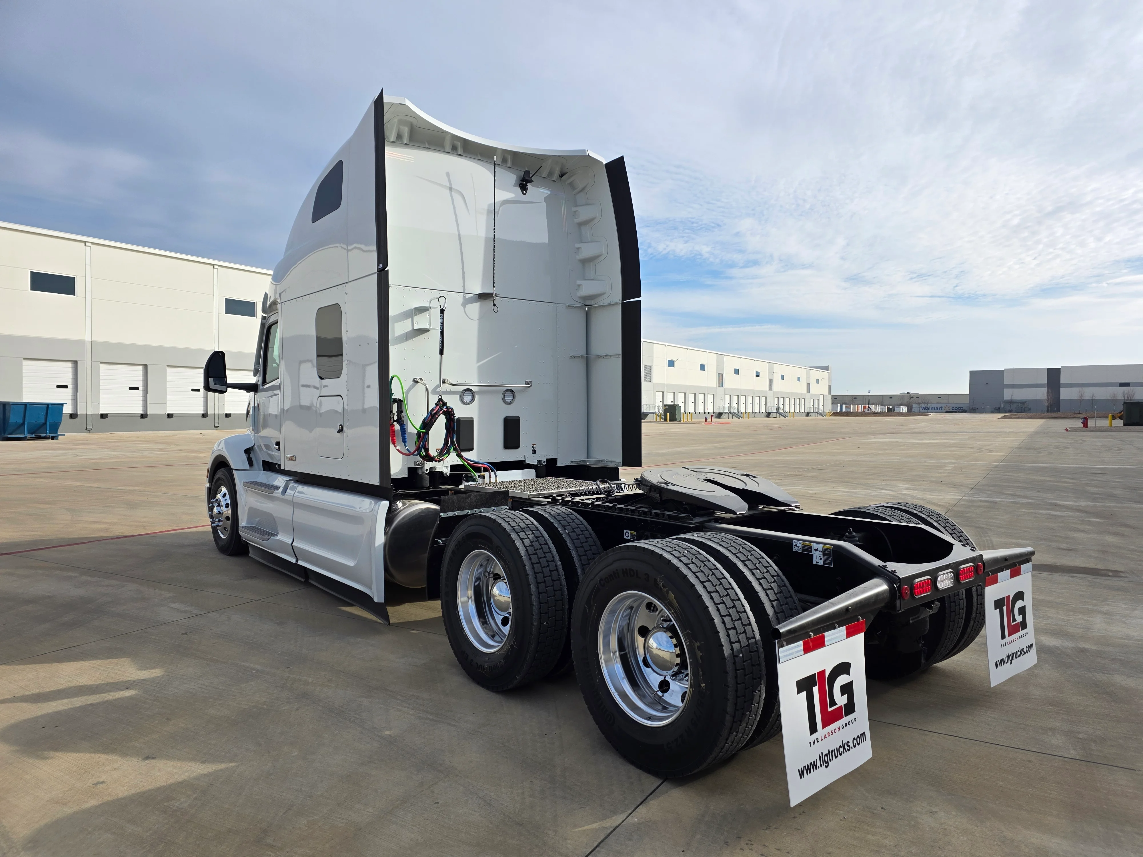 2027 Peterbilt 579 in Greensboro, NC — photo 3