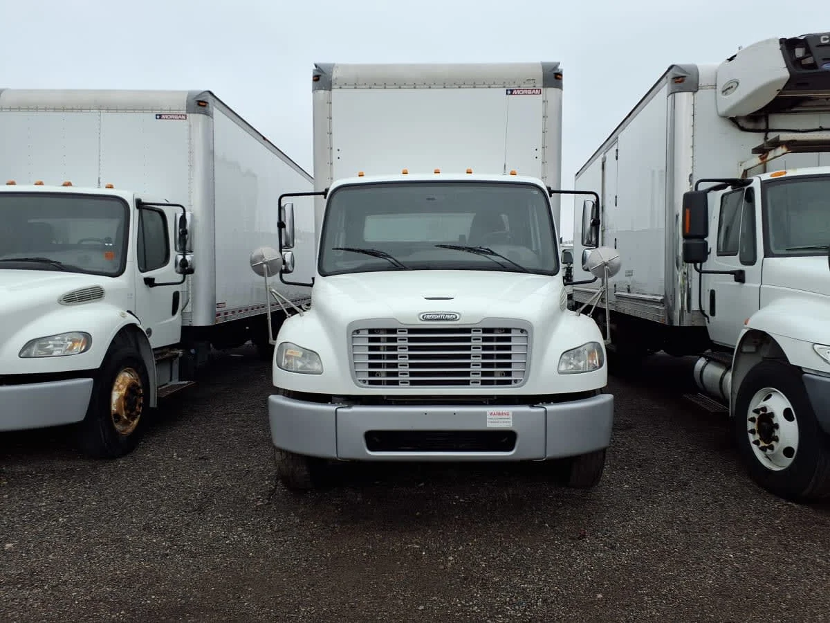 2020 Freightliner M2 106 in Taylor, MI — photo 2