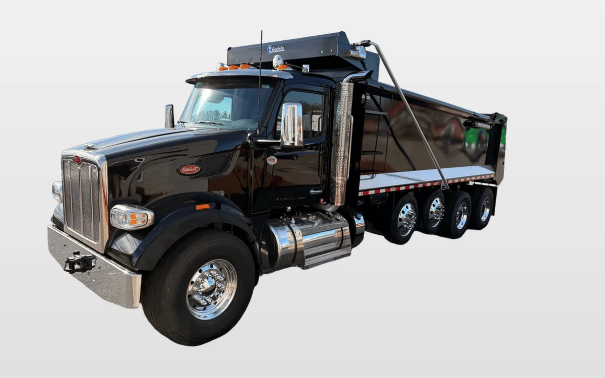 2026 PETERBILT 567 - image 1