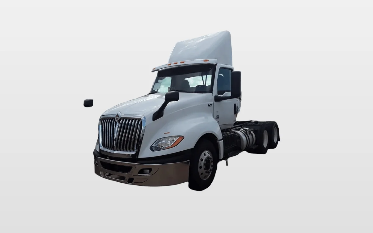 2019 International - image 1