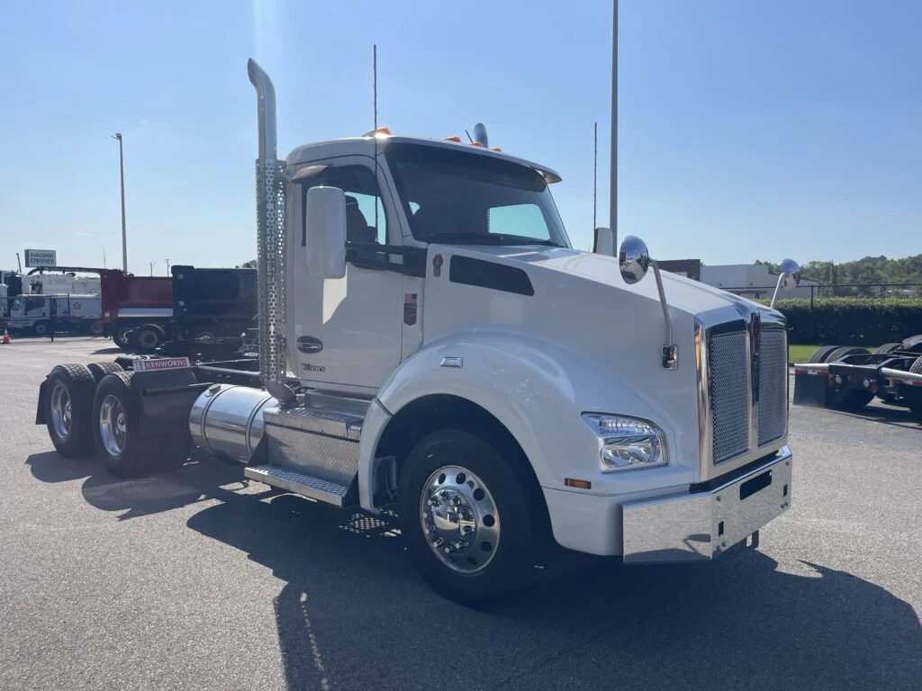 2024 Kenworth in Birmingham, AL — photo 4