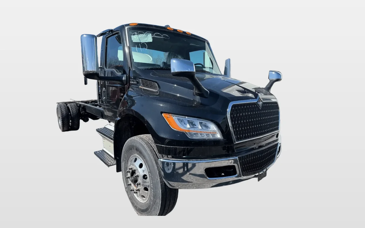 2025 International MV - image 1