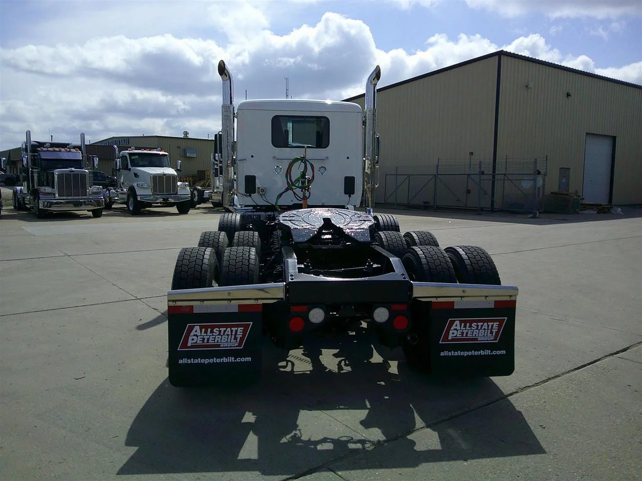 2027 Peterbilt 567 in Fargo, ND — photo 6