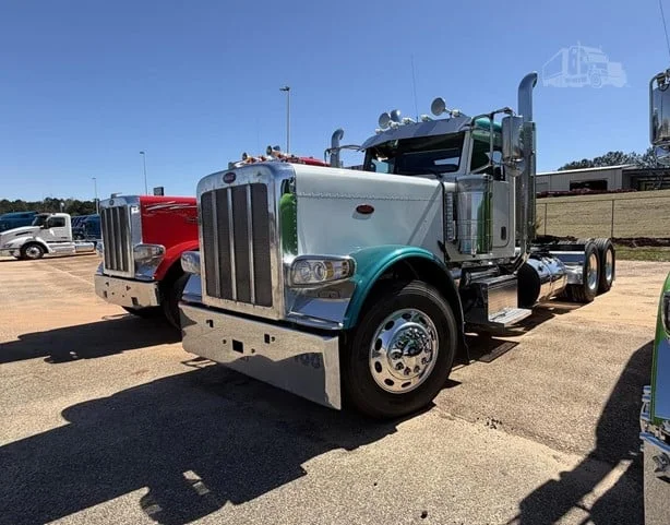 2022 Peterbilt 389 in GA