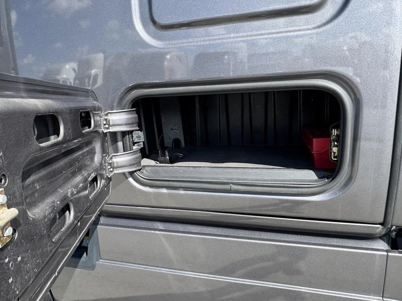 2024 Freightliner Cascadia - image 17